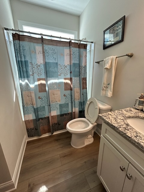 Clean bathroom with fresh towels